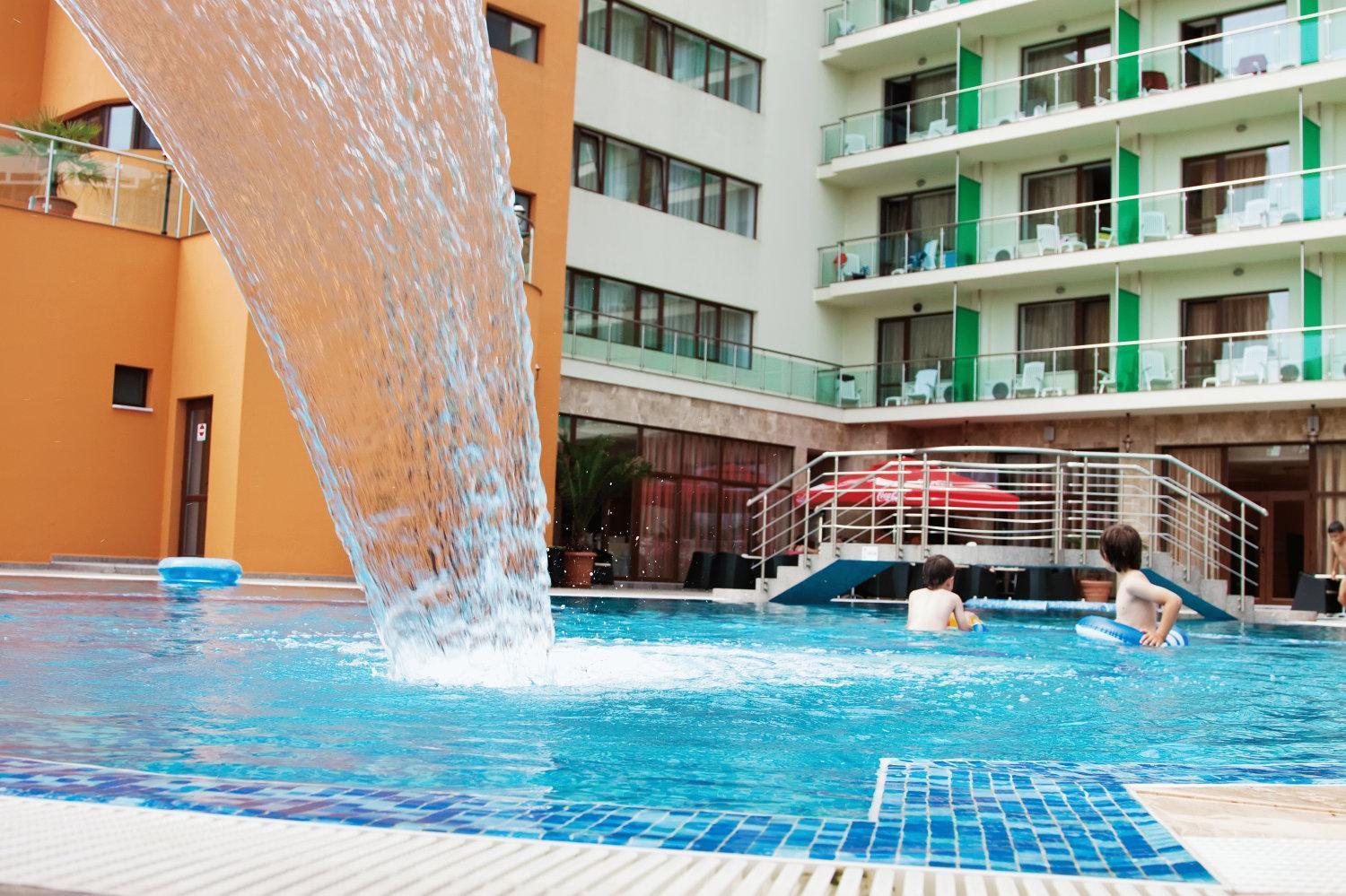 Hotel Saturn Dış mekan fotoğraf